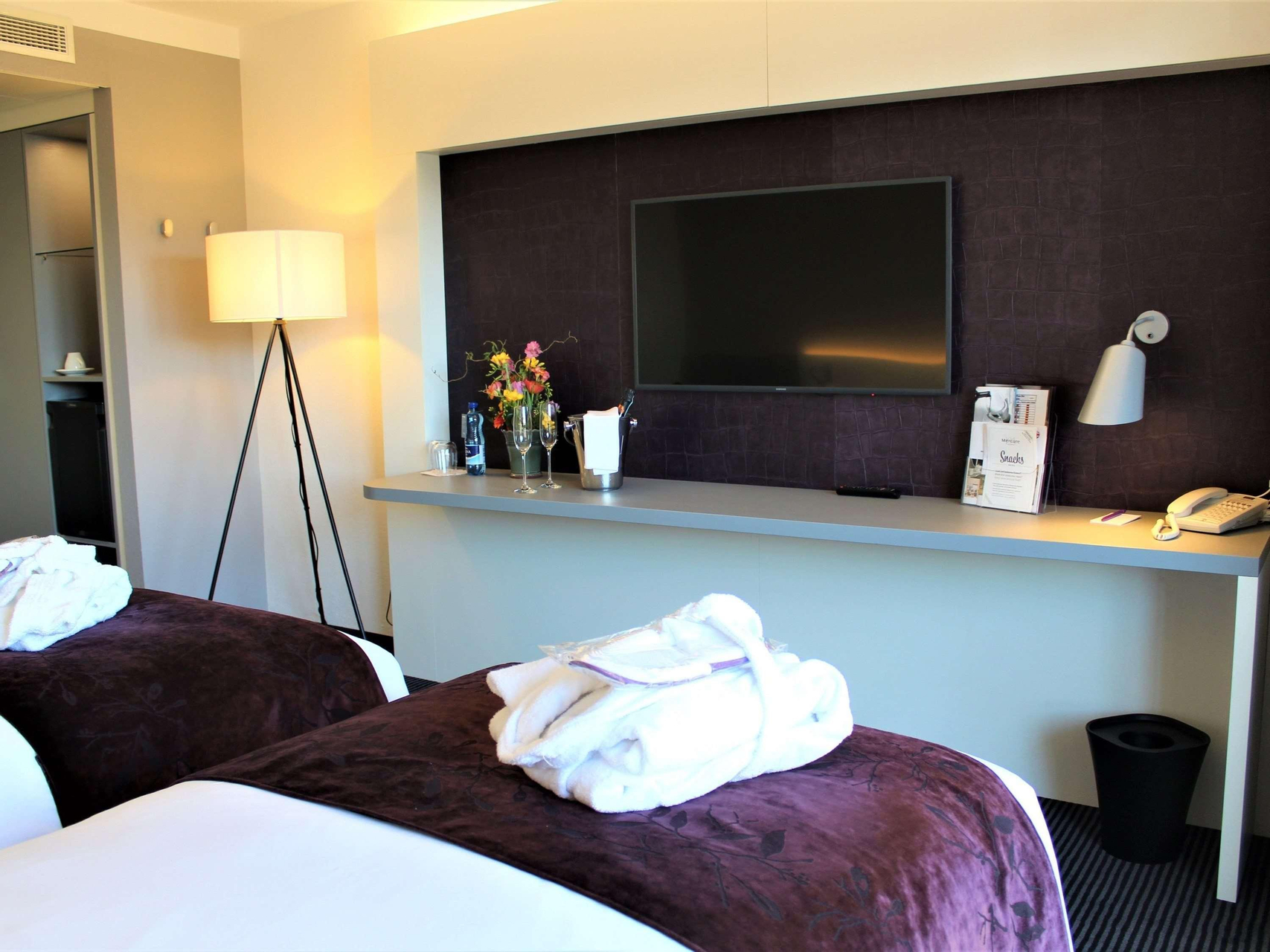 Room 2