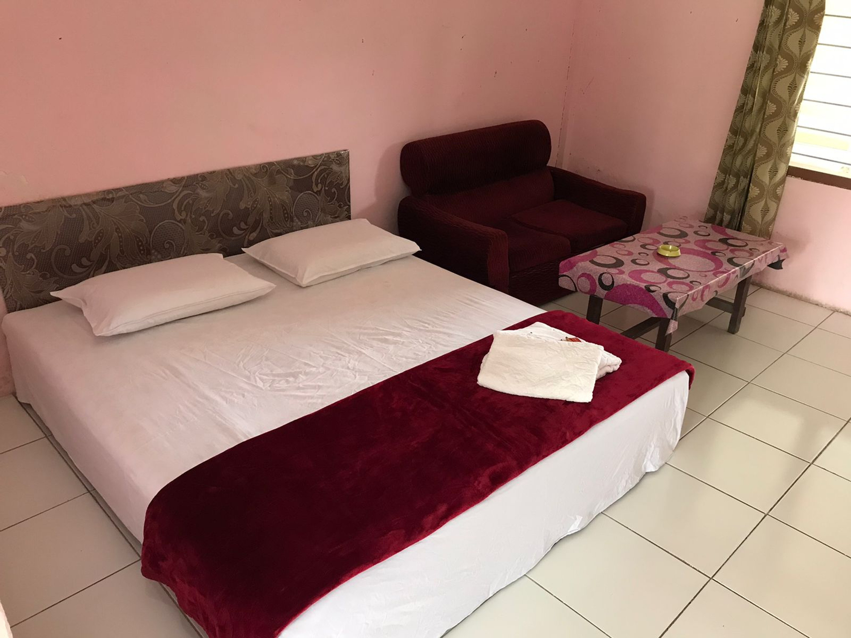 Bedroom 2, Hotel Miranda at Desa Wisata Berastagi, Karo