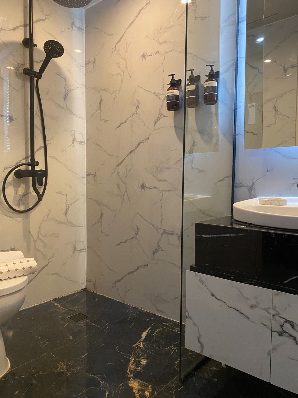 Bathroom 9