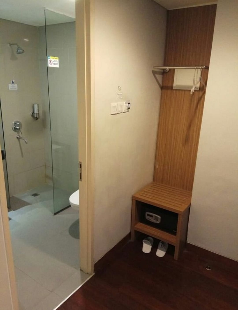 Bathroom 21