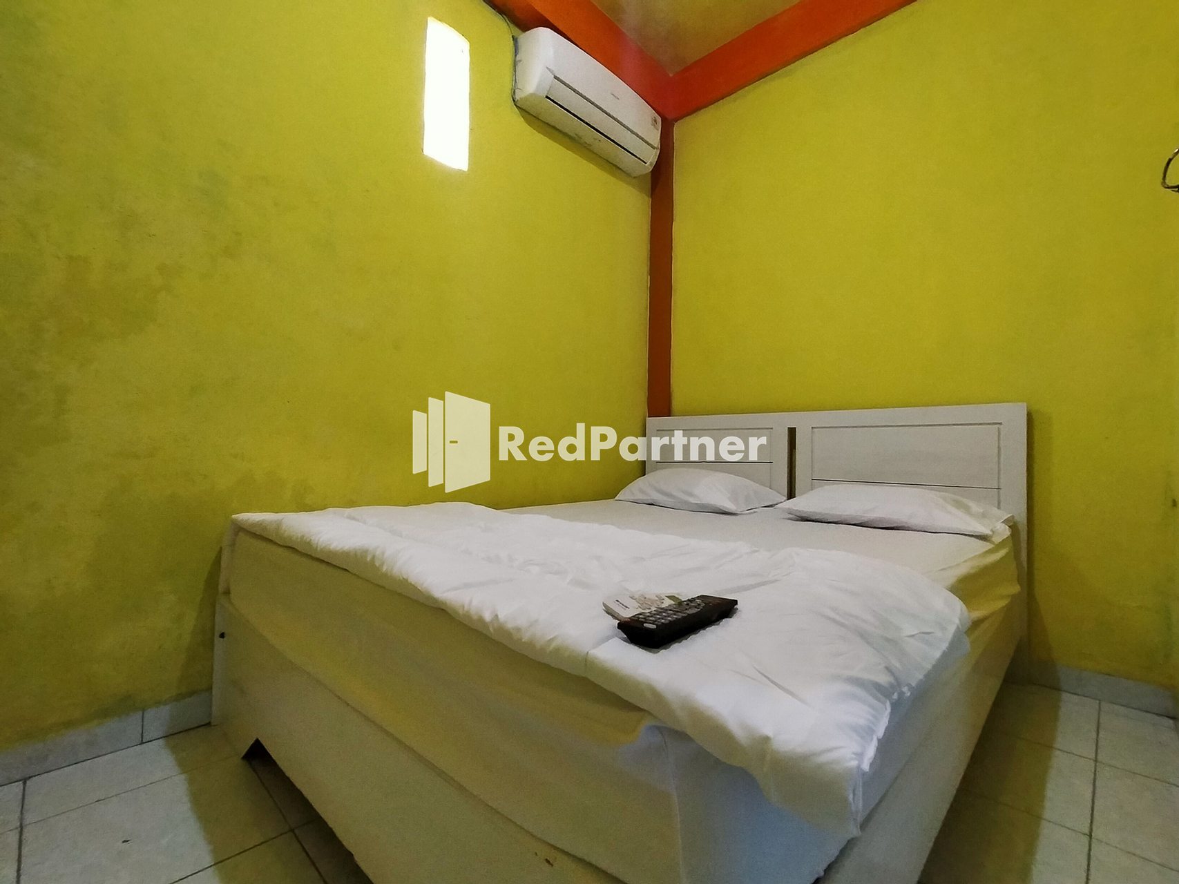 Bedroom 1, Hotel Hing Amimah RedPartner, Bau-Bau