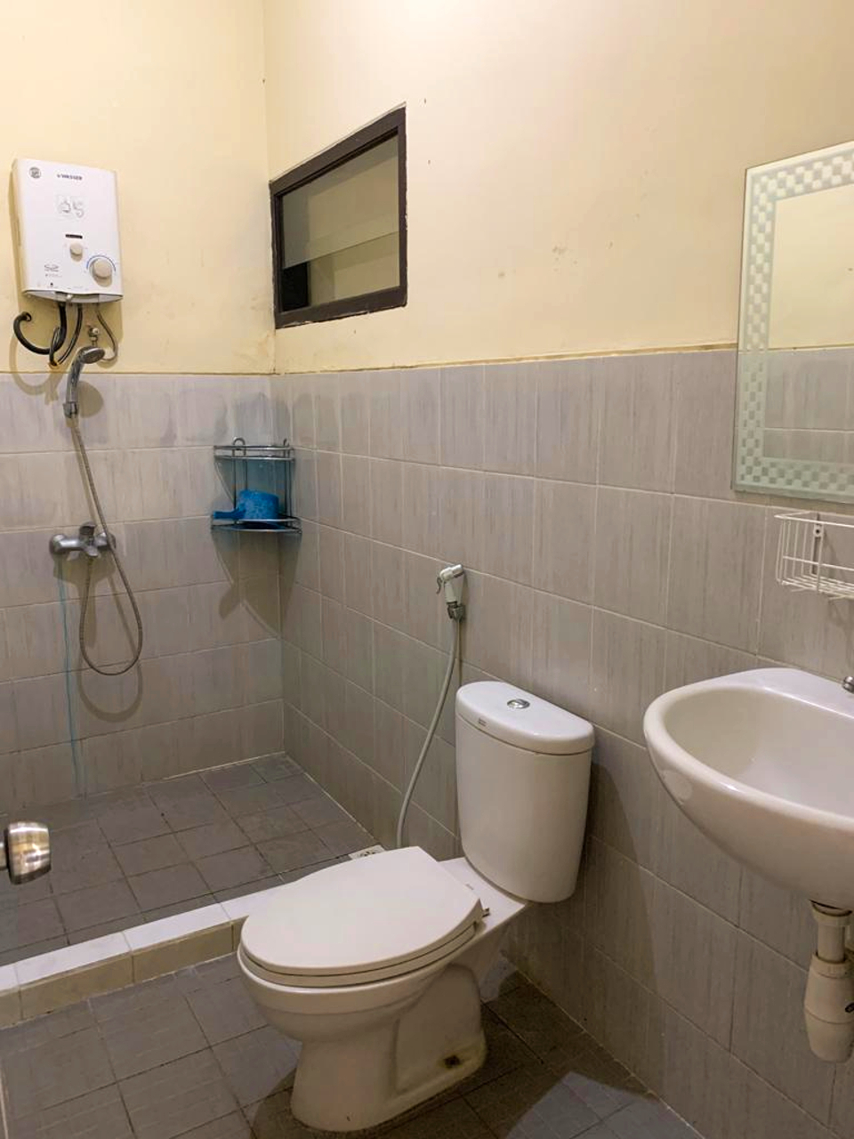 Bathroom 3