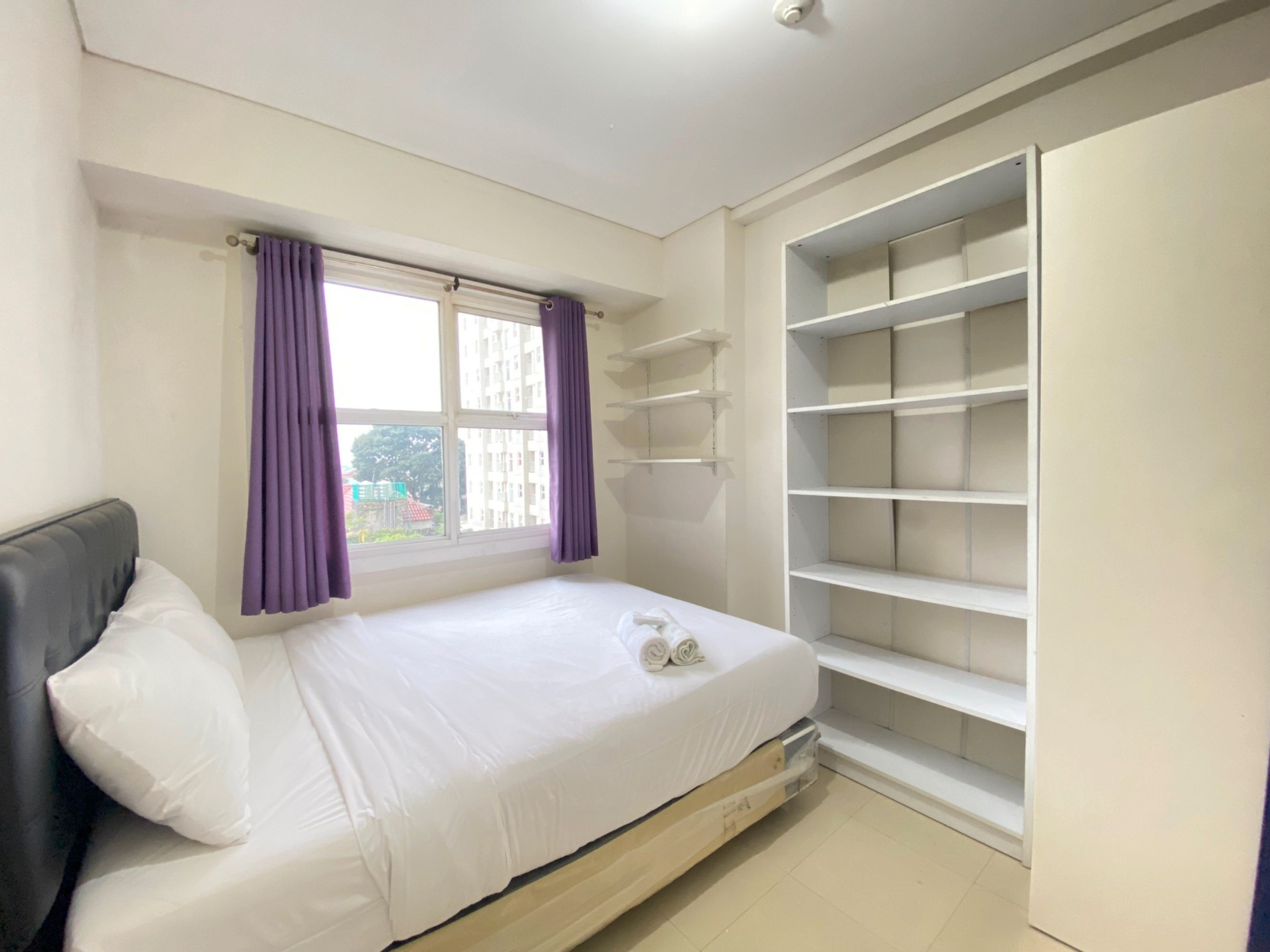 Relaxing 1BR Apartment at Parahyangan Residence near Parahyangan University By Travelio, Bandung