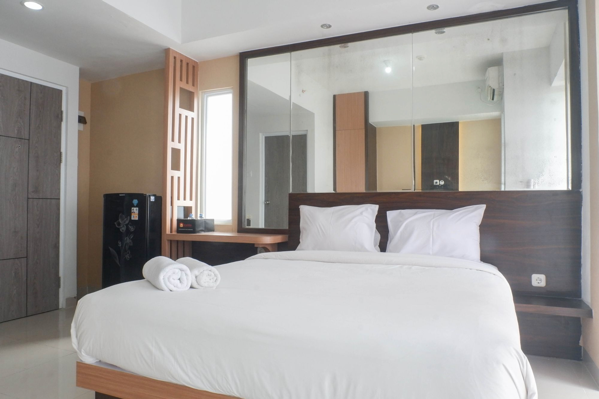 Bedroom 4, Best Choice Studio Apartment at Taman Melati Surabaya By Travelio, Surabaya