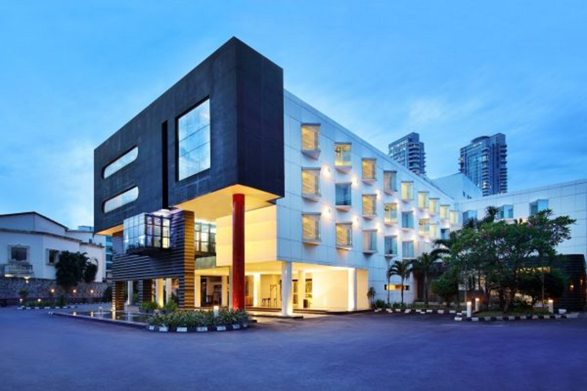 Exterior & Views 1, Grandkemang Hotel, Jakarta Selatan