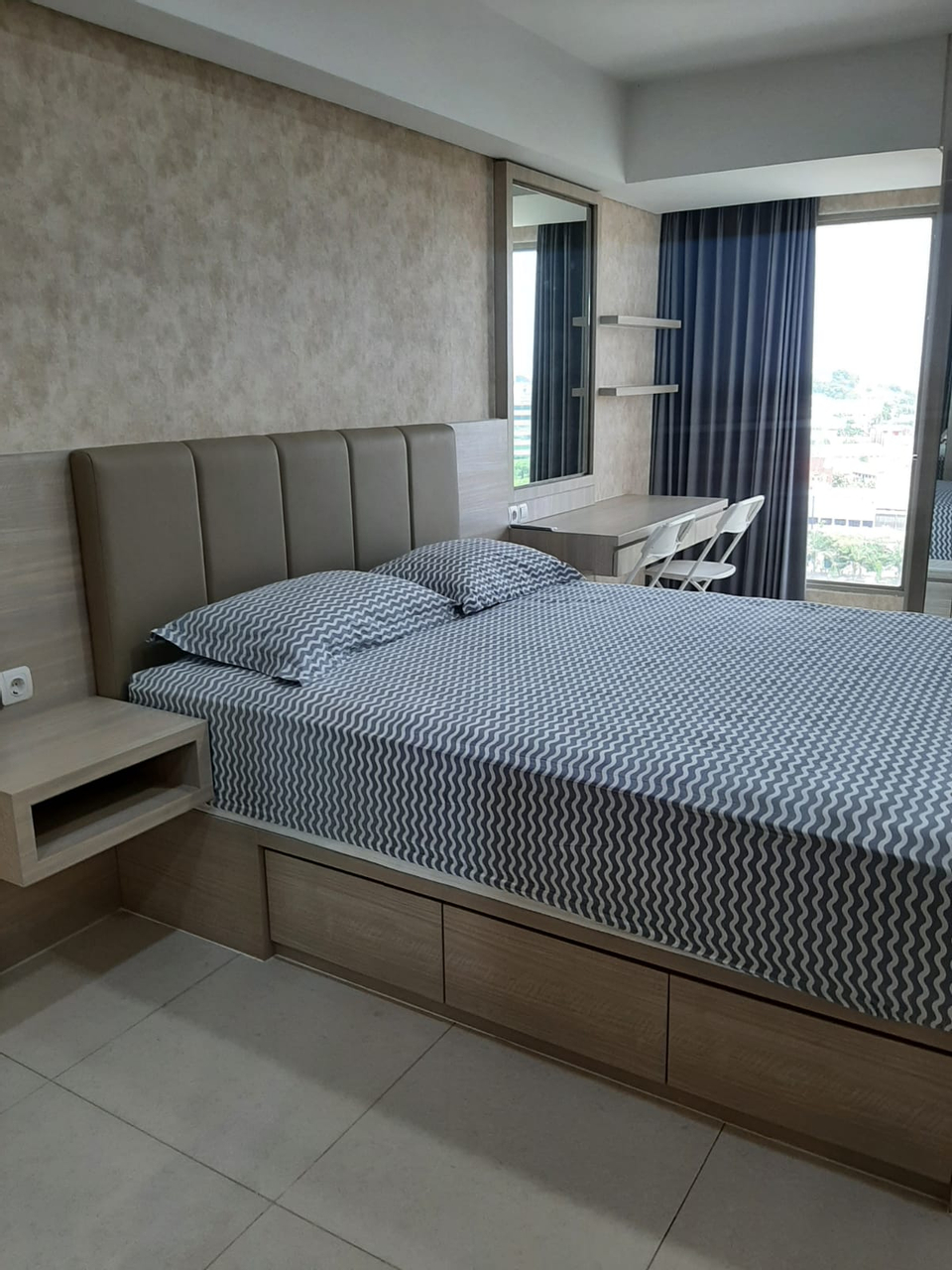 Homy studio room at Louis Kienne, Semarang