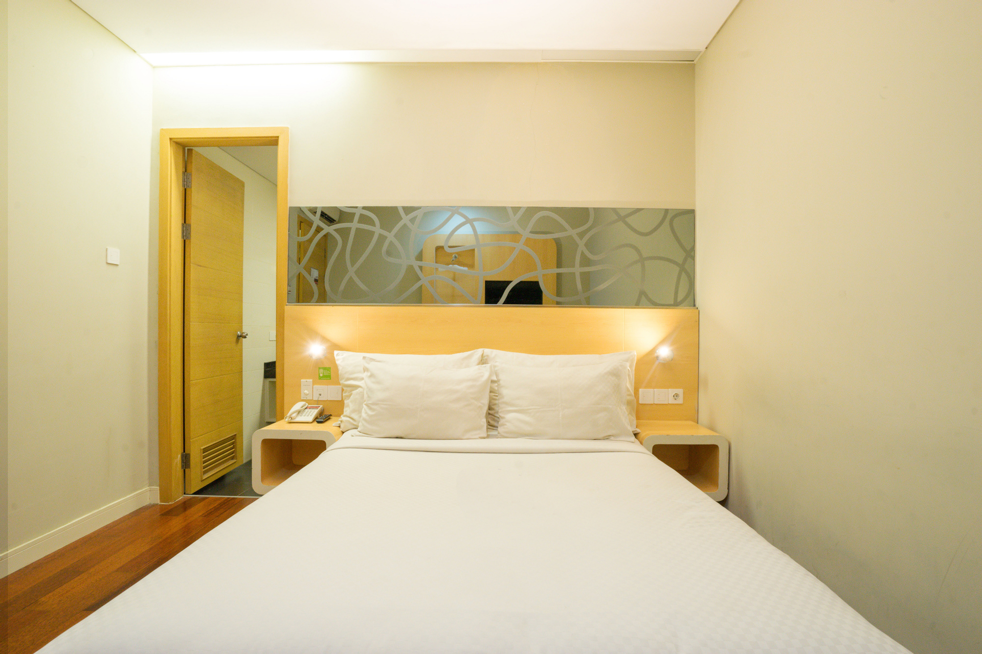 Bedroom 1, Life Hotel Stasiun Kota Surabaya, Surabaya