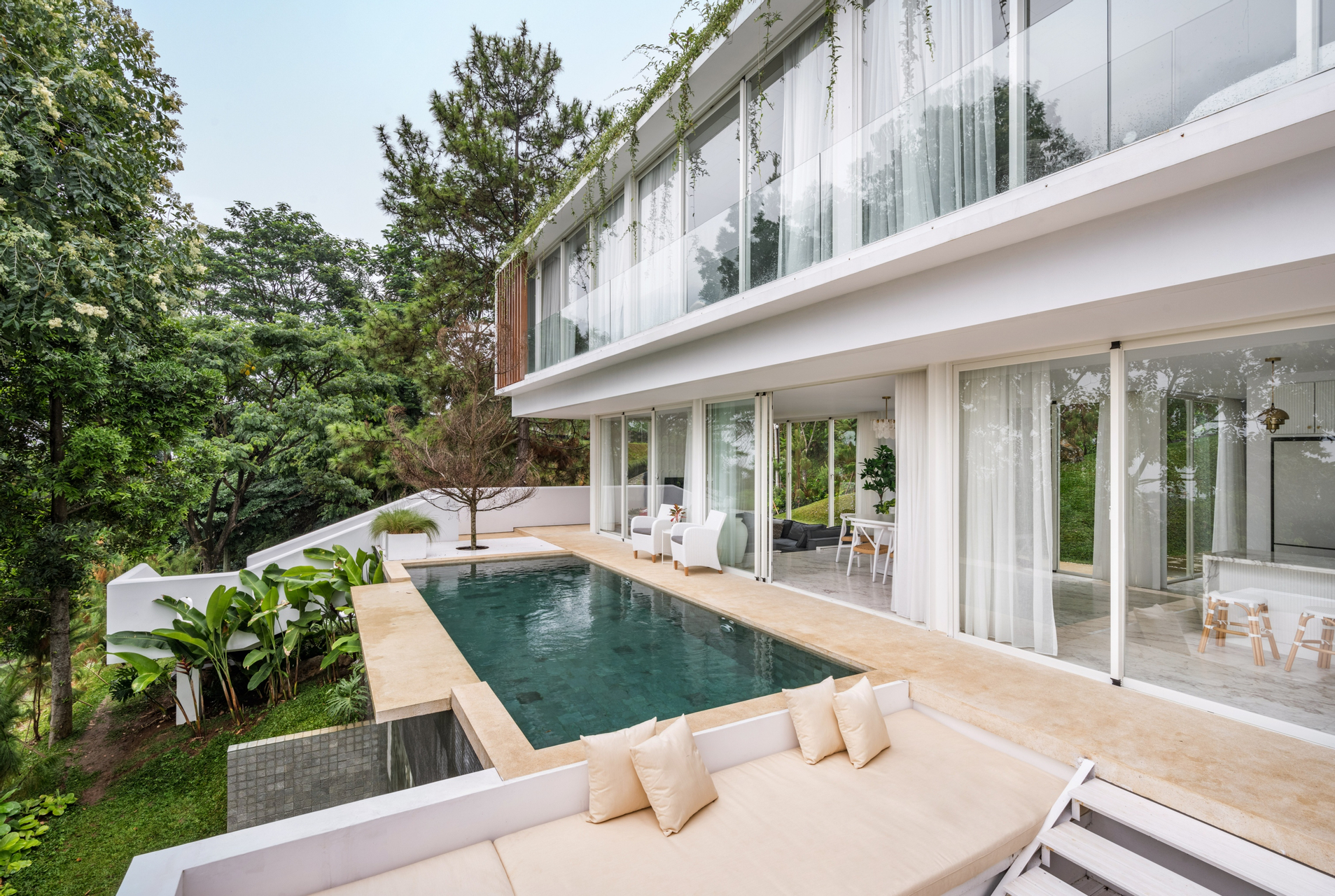 Luxury Home by Buttonscarves Villa at Dago Bandung, Bandung