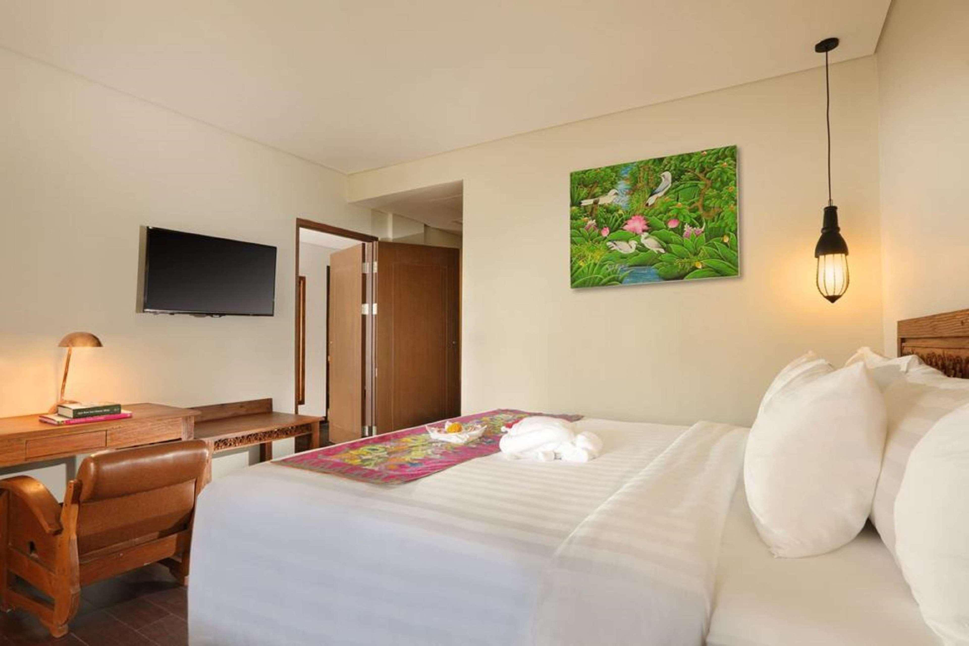 Room 9