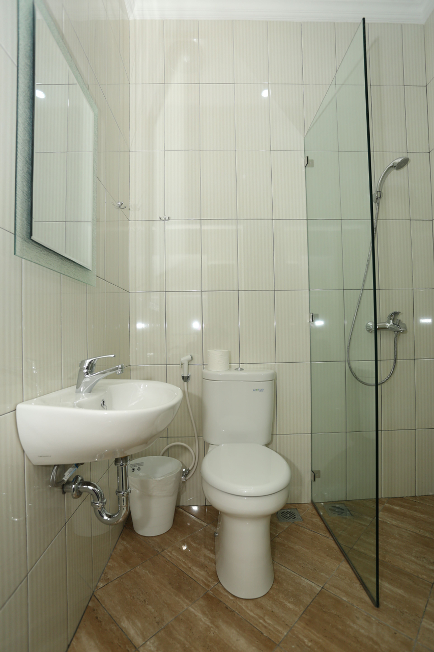 Bathroom 2