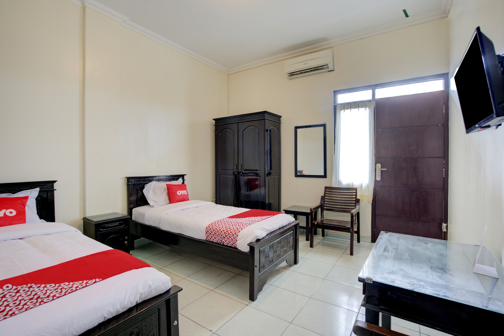 Room 4