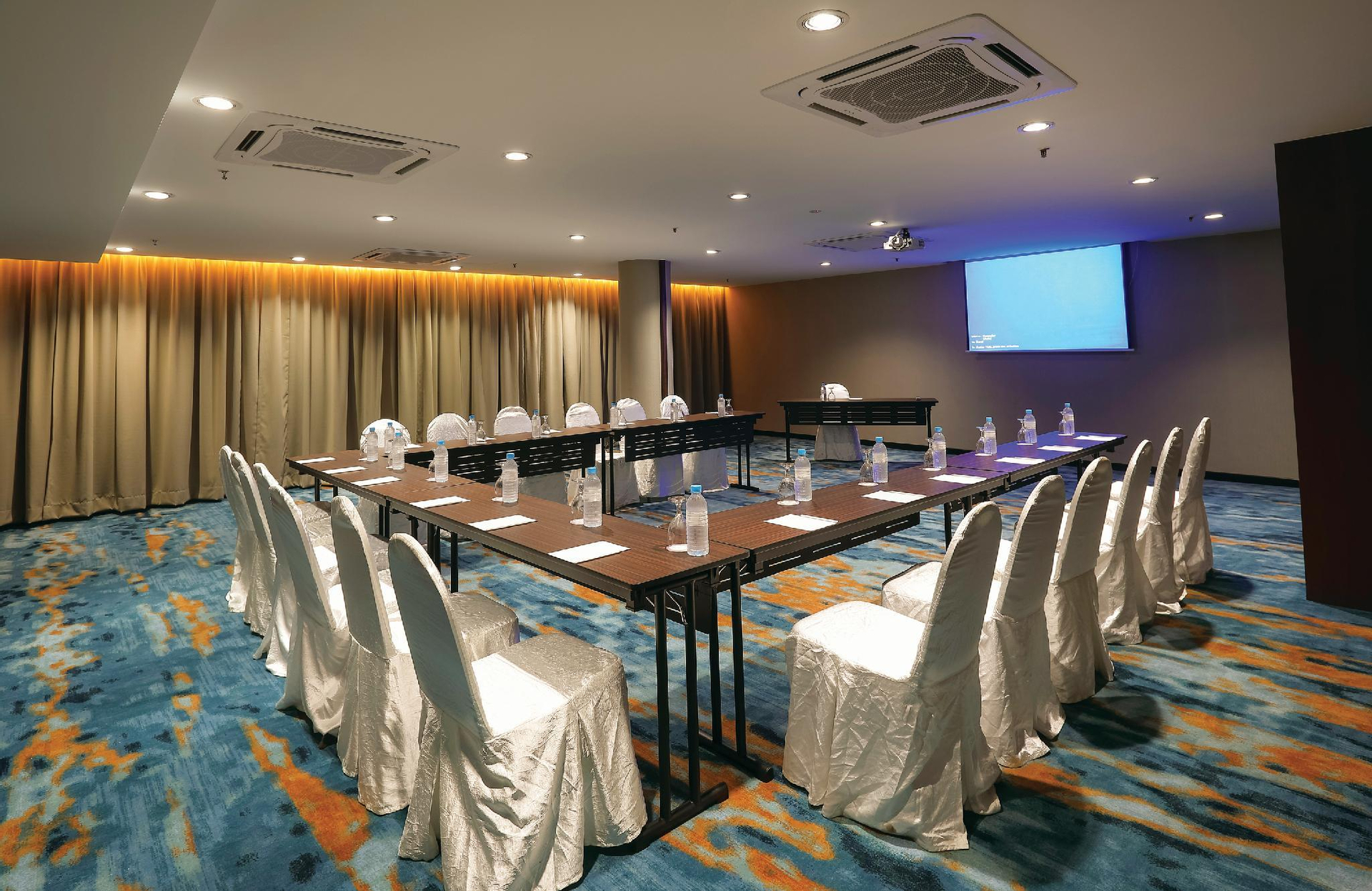Business Facilities 3, RHR Hotel Kajang, Hulu Langat