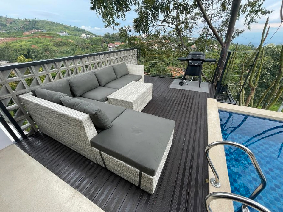 Exterior & Views 3, Dago Village Mallo Villa Bandung, Bandung