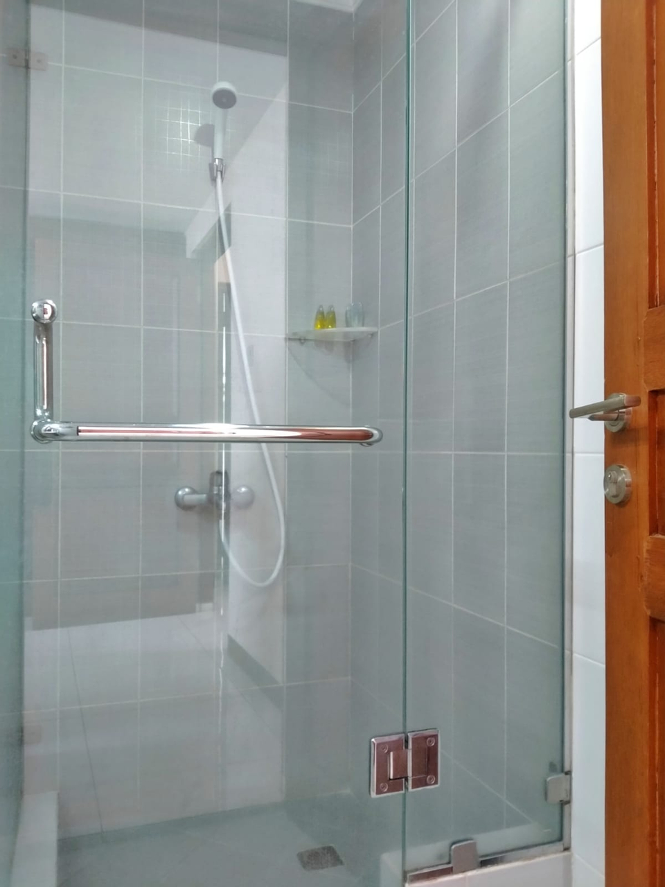 Bathroom 4