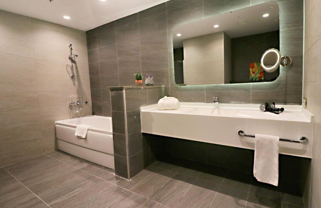 Bedroom 4, Doubletree By Hilton Ankara Incek, Çankaya