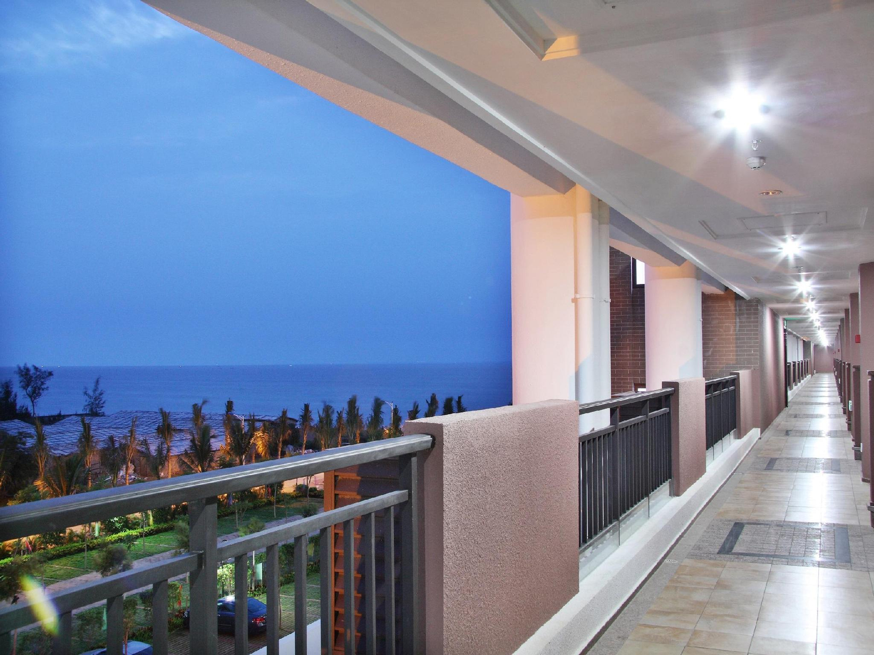 Exterior & Views 5, Hainan Golden Sunshine Hotspring Resort Hotel, Haikou