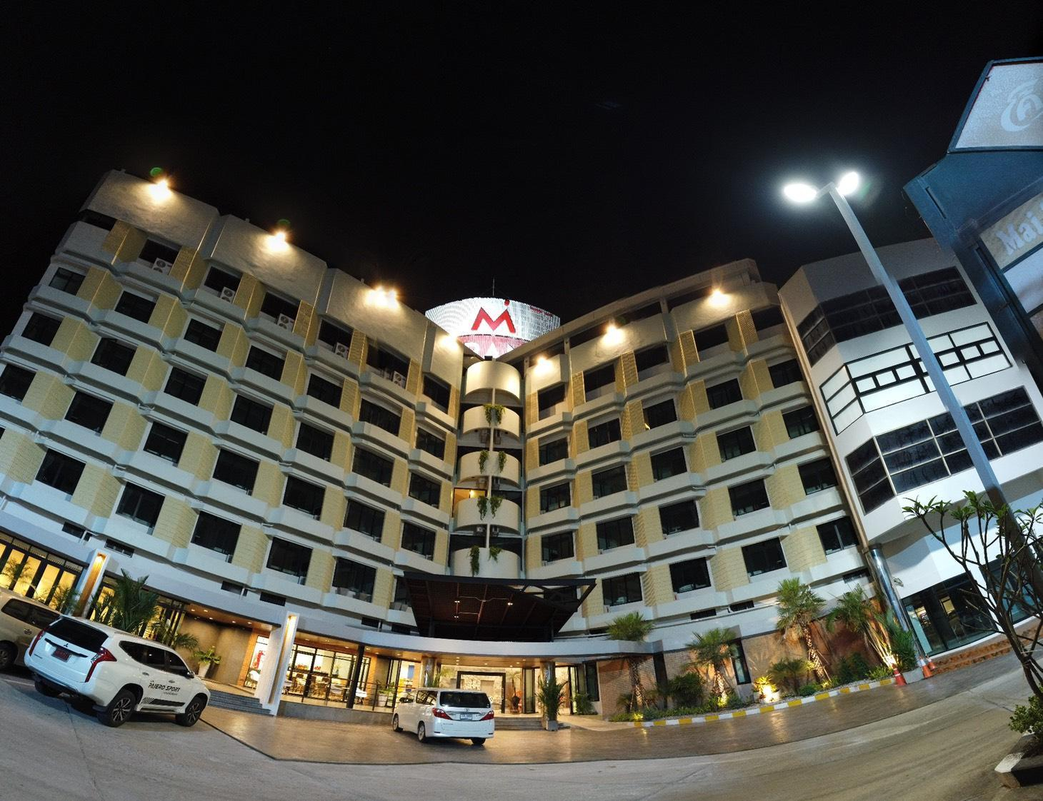 Mgrandhotel, Muang Roi Et