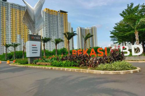 1, The Springlake and View Summarecon Bekasi Studio MDN Furnish and WiFi, Bekasi