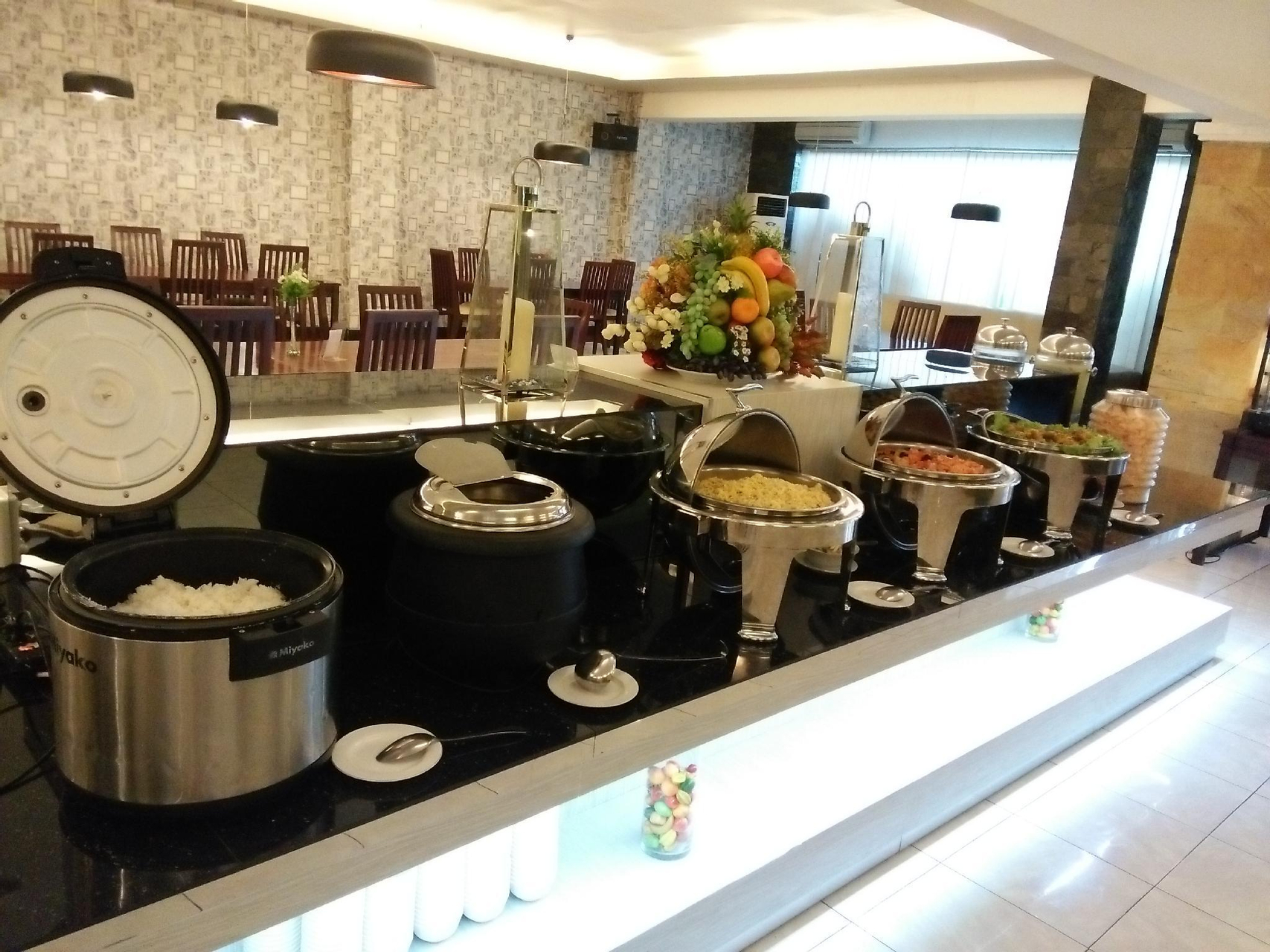 Food & Drinks 4, Insumo Palace Hotels & Resorts, Kediri