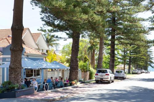 Facilities 1, Arcadia Apartment - Cottesloe, Cottesloe