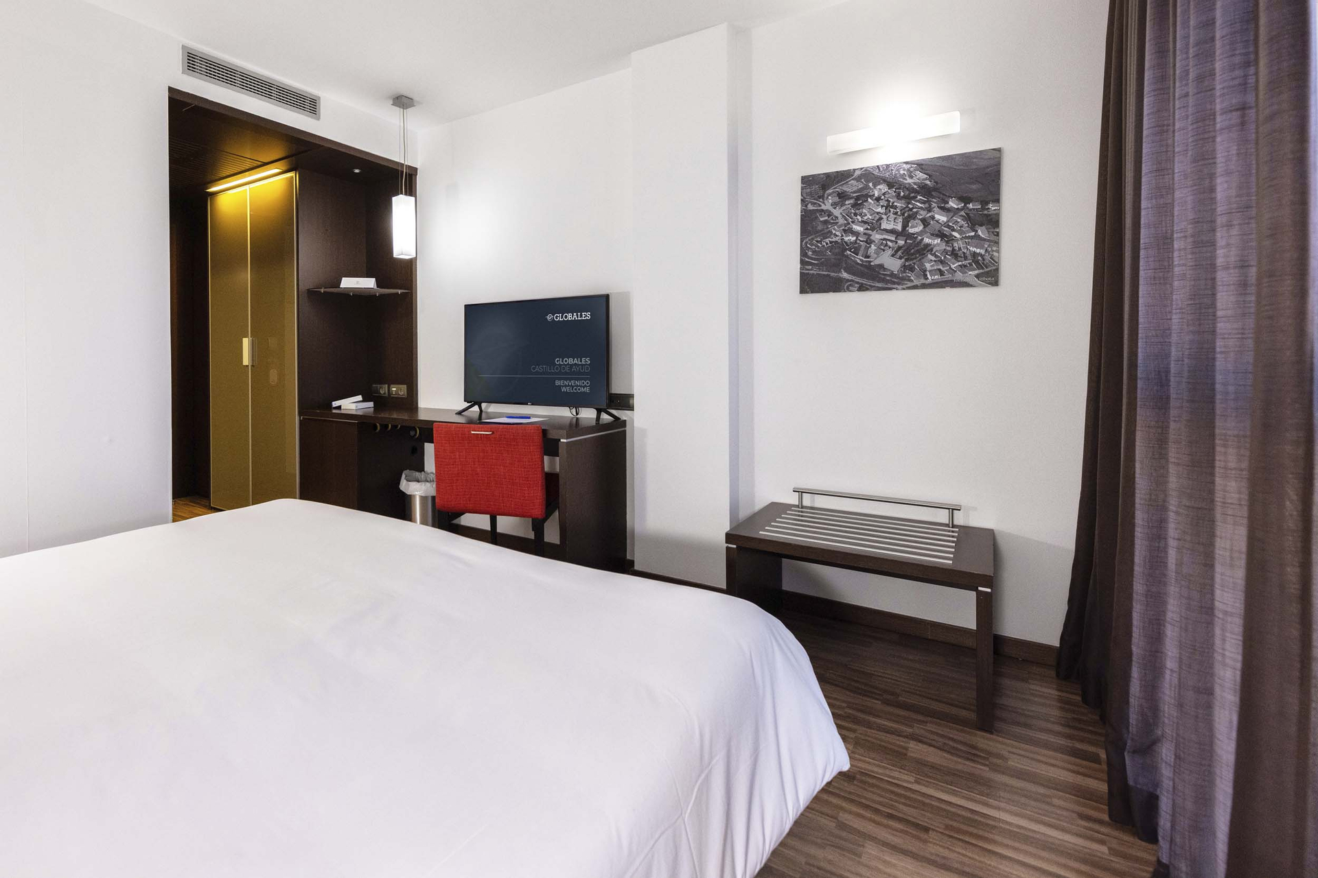 Room 4