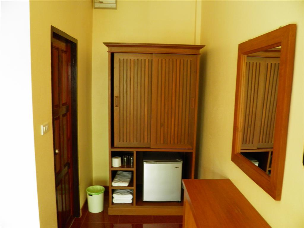Bedroom, Ruen Narisra Resort, Muang Sukhothai