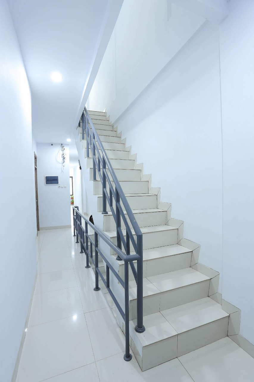 Ratana Cengkareng Syariah, West Jakarta