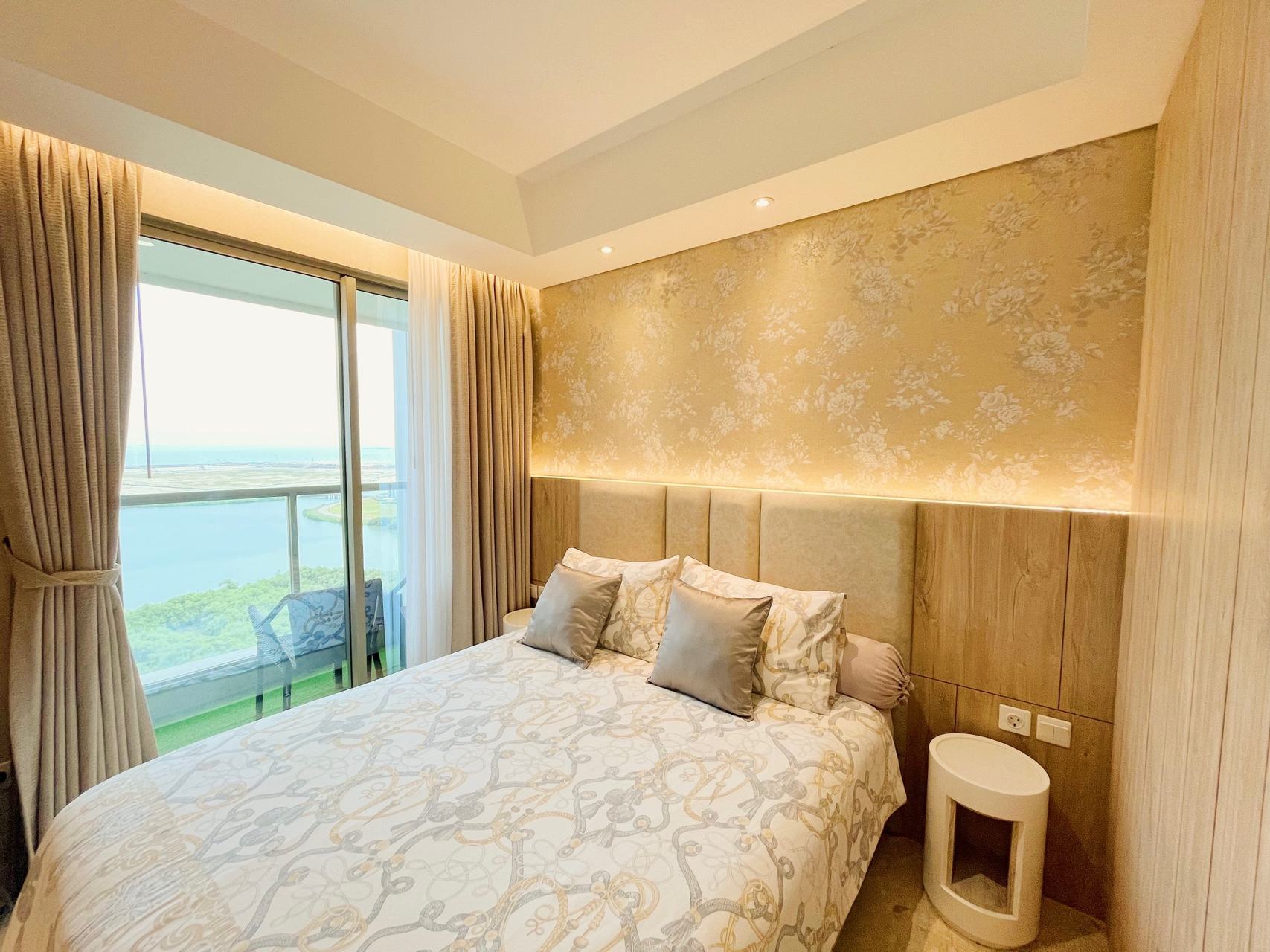 Bed 9