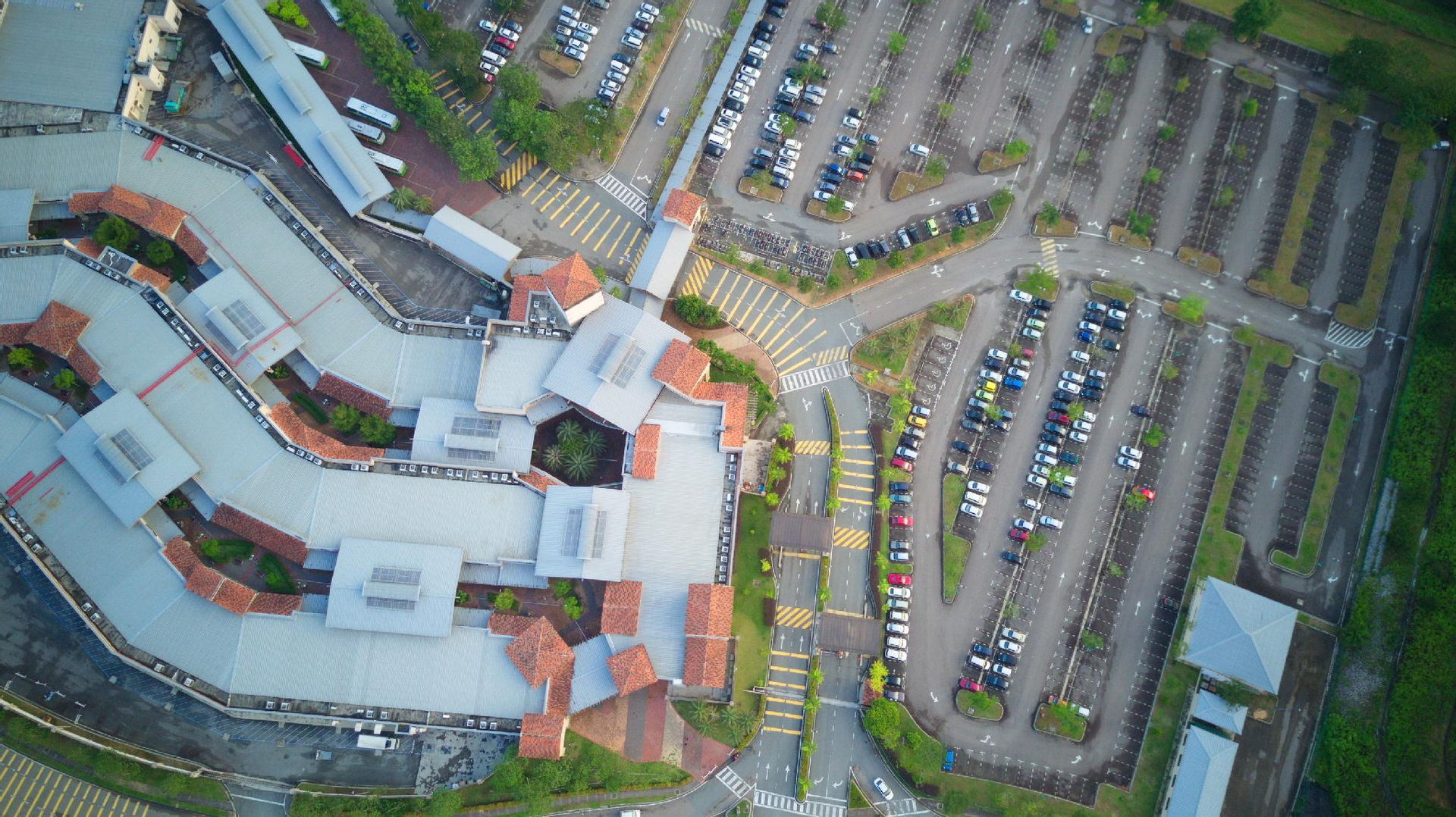Exterior & Views, Country Inn, Kulaijaya