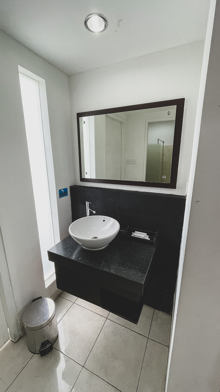 Bathroom 8