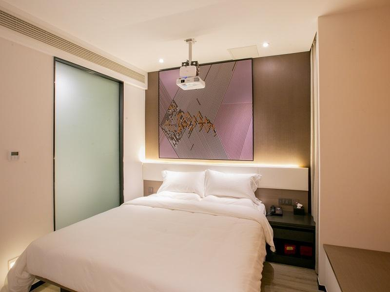 Bedroom 3, Iu Hotelsa Wuhan Hanyang Avenue Huangjinkou Metro, Wuhan