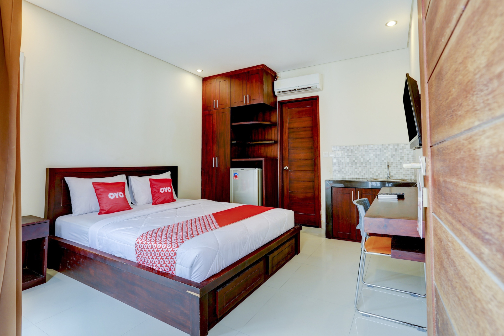 Room 10
