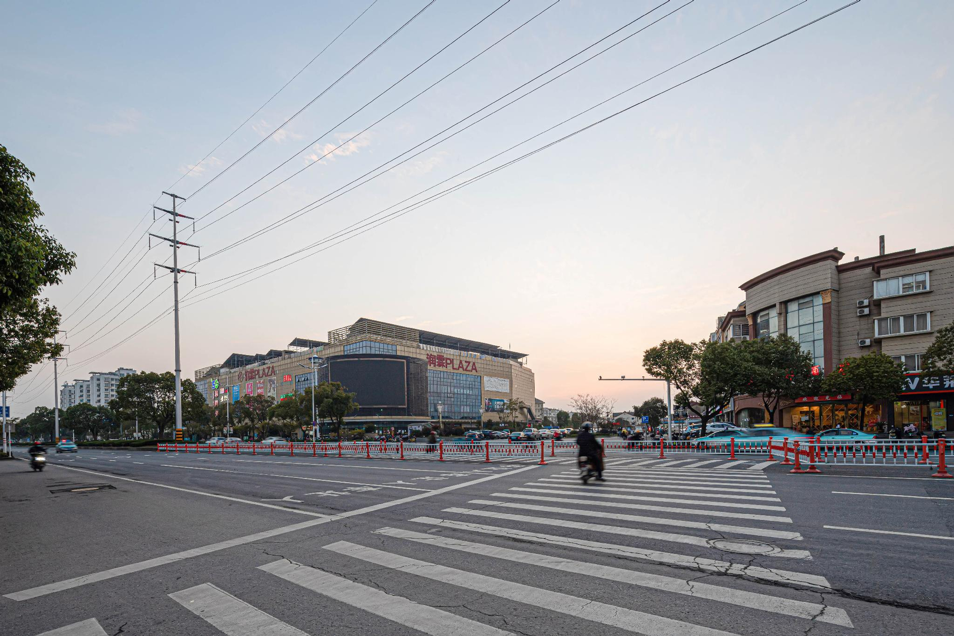 Exterior & Views 2, Elan Inn Yizheng Wannian Avenue, Yangzhou