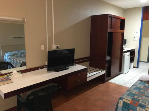 1, Winnellie Hotel Motel, Winnellie