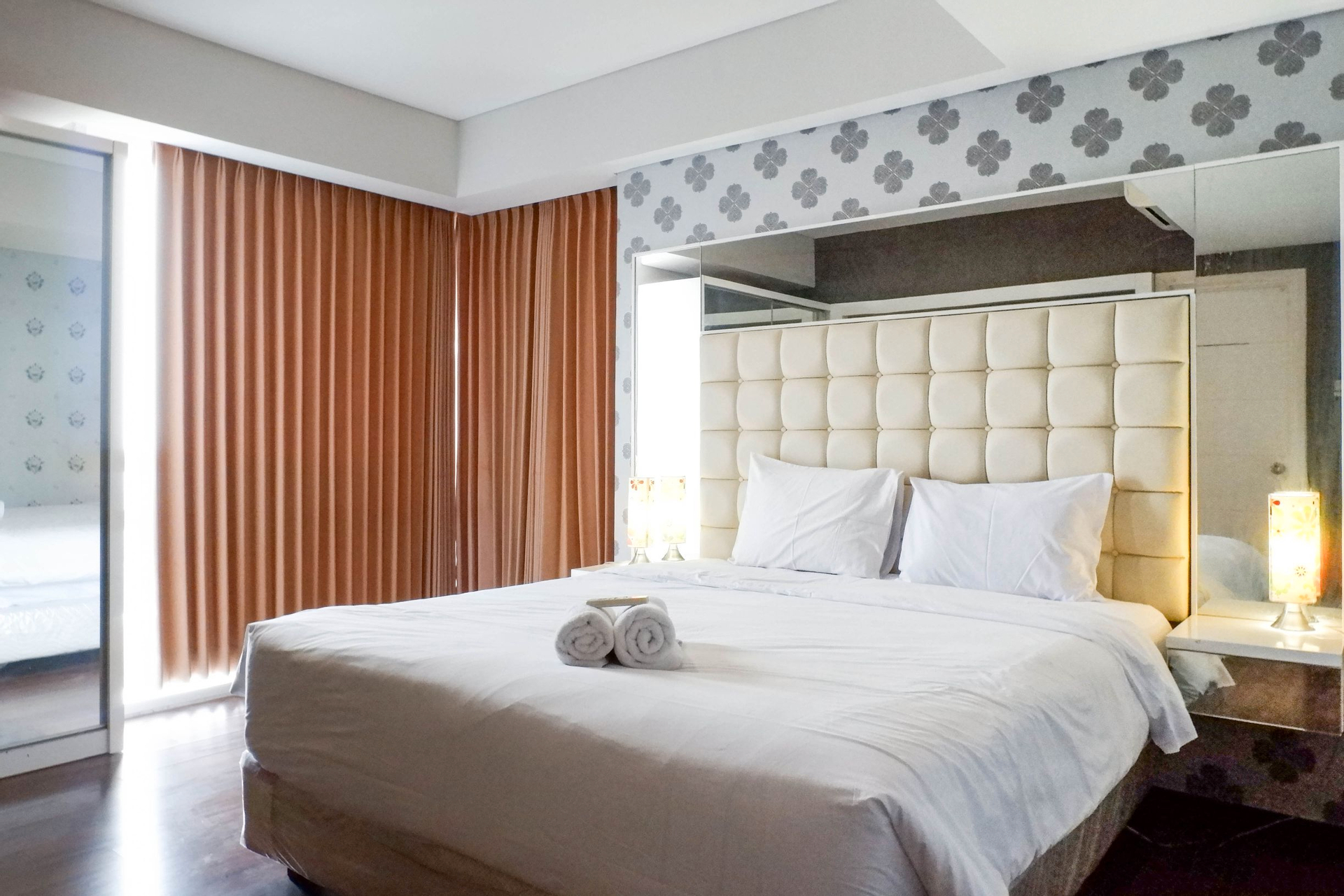 Bedroom 2, Luxurious and Exclusive 3BR Apartment at Trillium Residence By Travelio, Surabaya