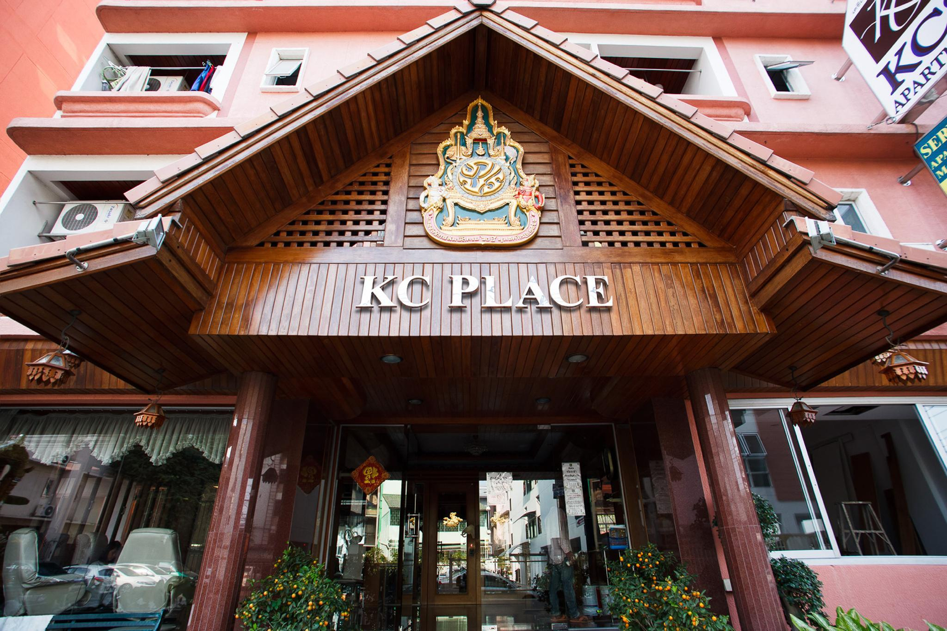 Kc Place Srinakarin, Prawet