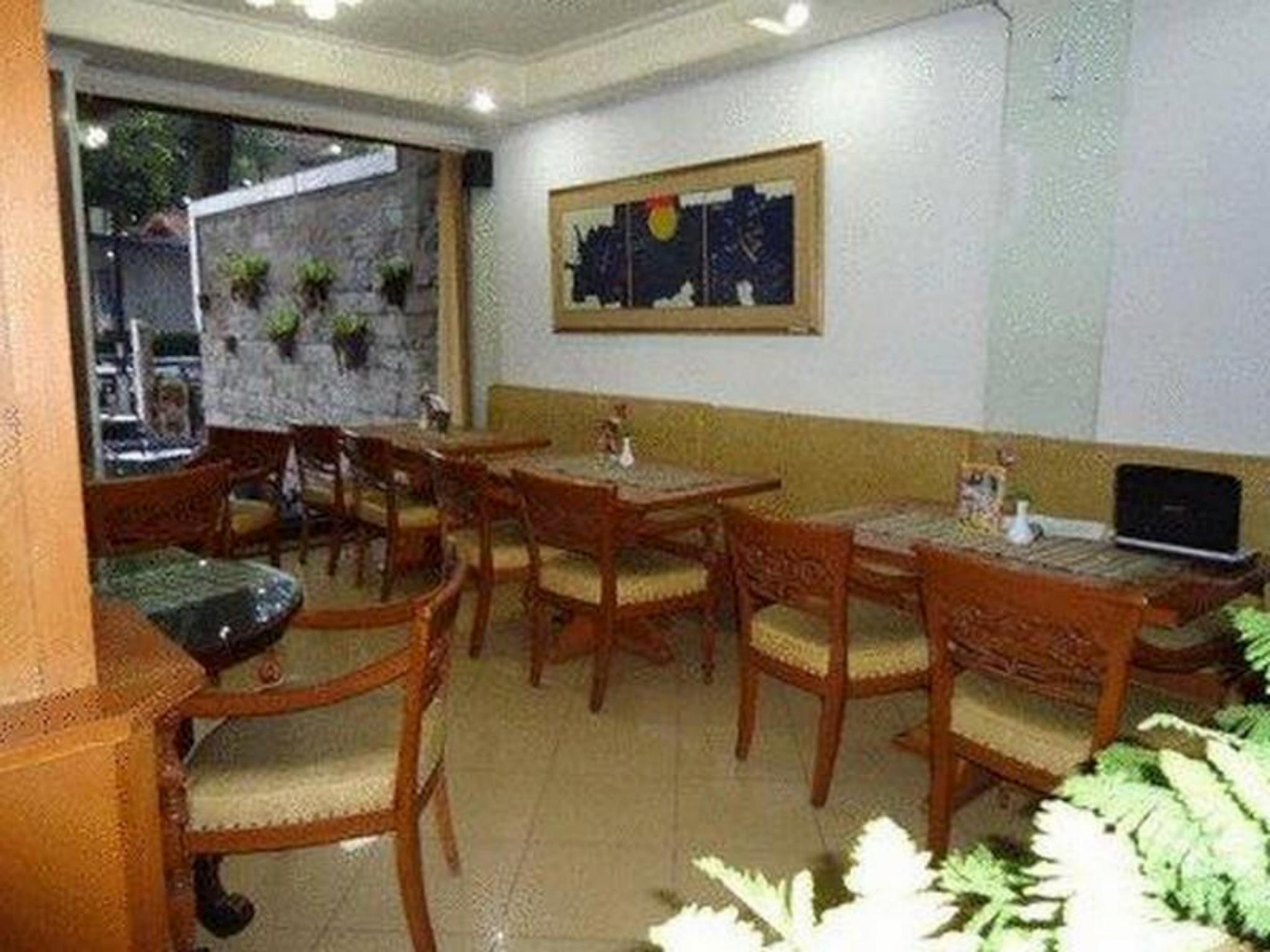 Food & Drinks, Hotel Cihampelas 2, Bandung