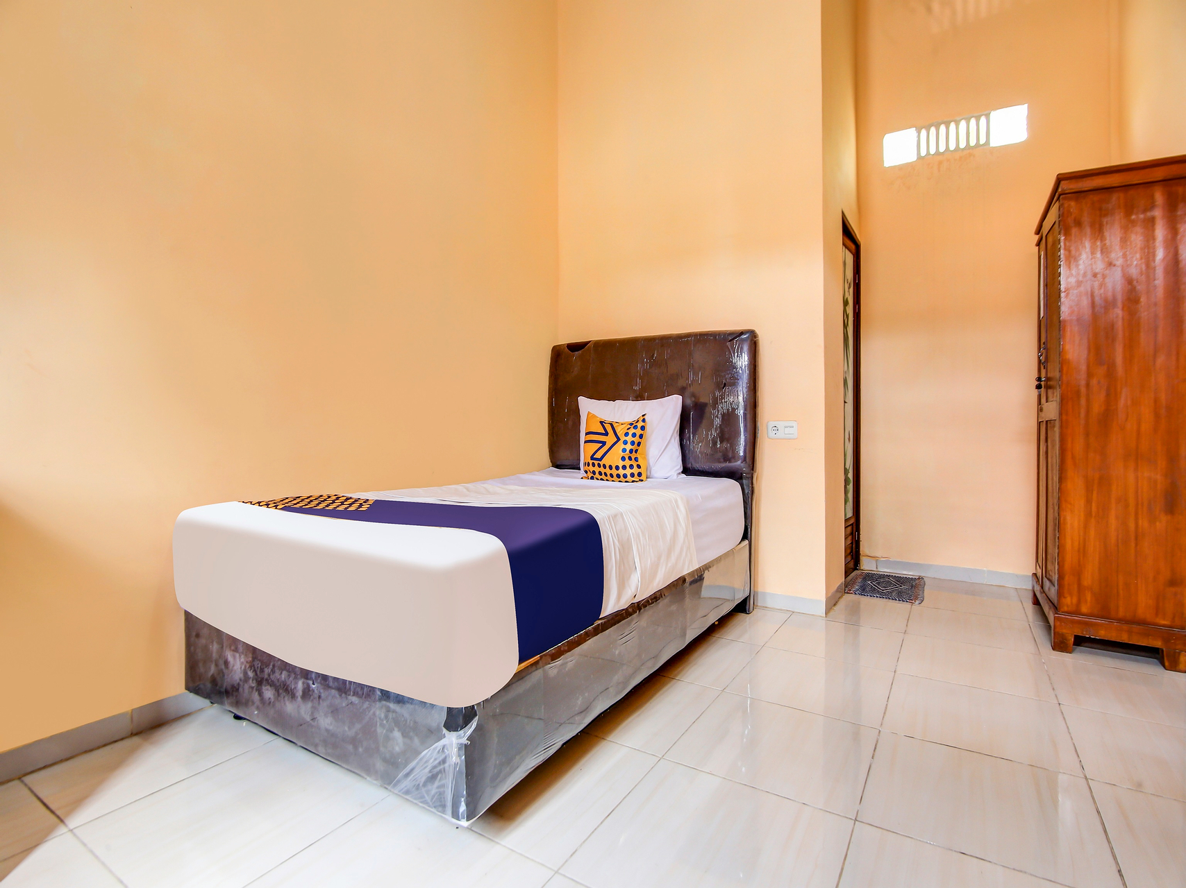 SPOT ON 90433 Serasi Kost, Palembang