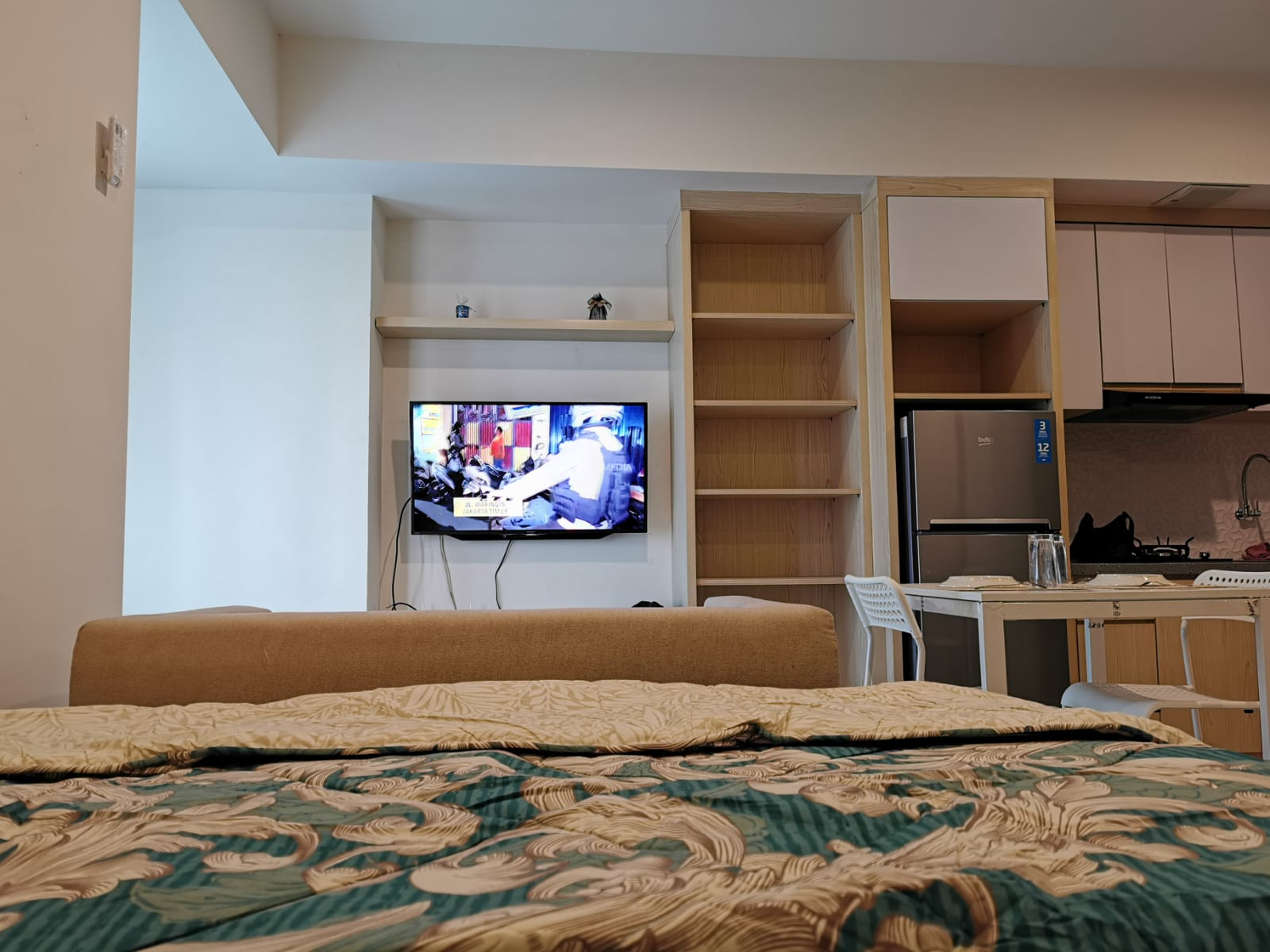 Bed 24
