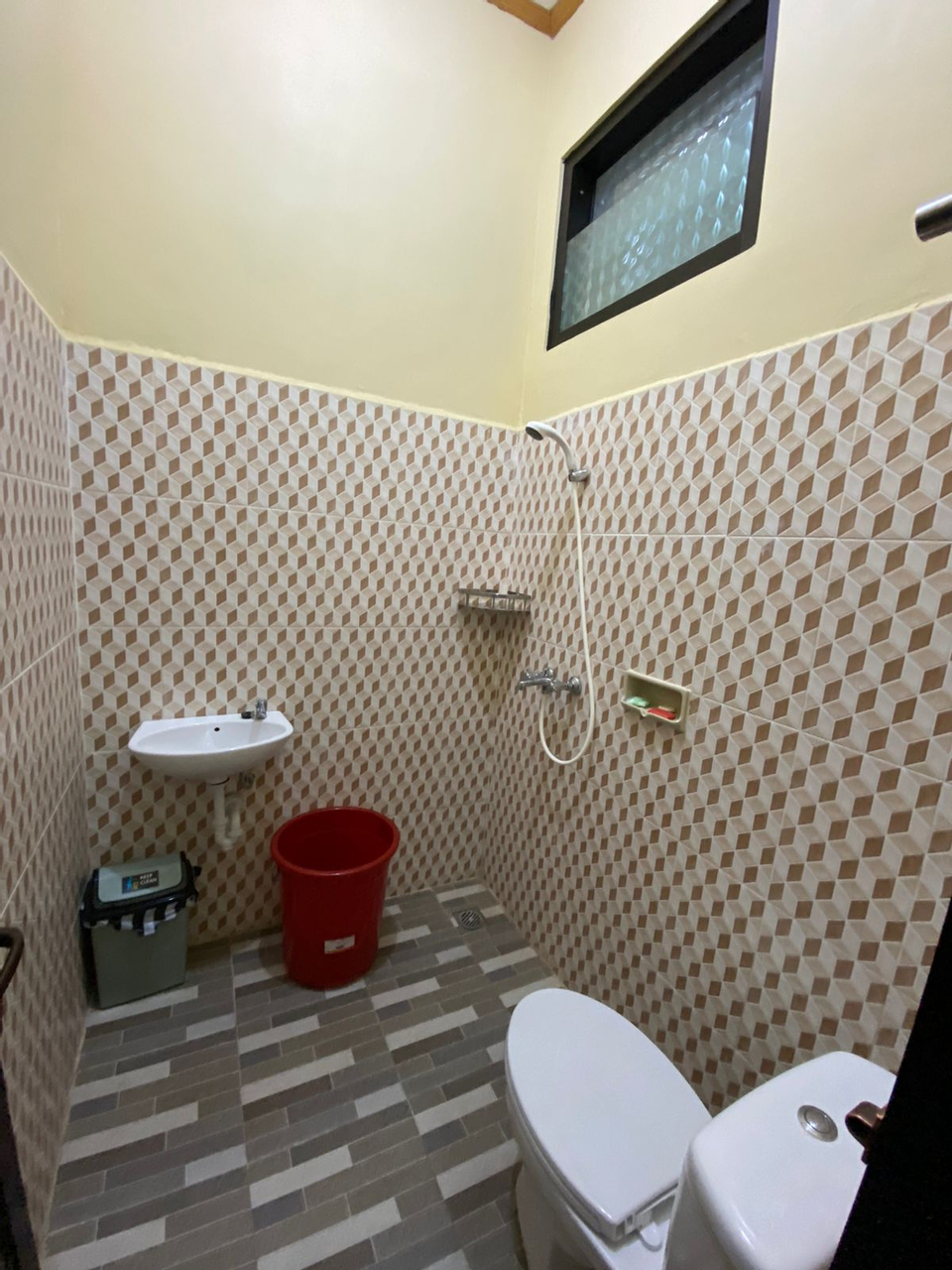 Bathroom 3