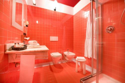 Bathroom 4, Hotel Campelli, Sondrio