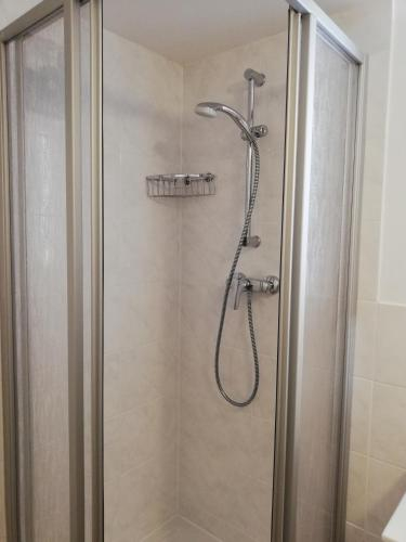 Shower, Apartment Haider 2, Gmunden