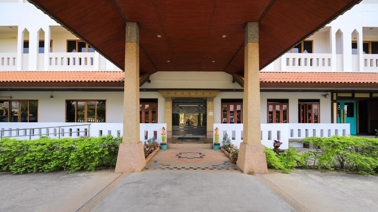 Exterior & Views 1, AmornSukhothai Hotel, Muang Sukhothai