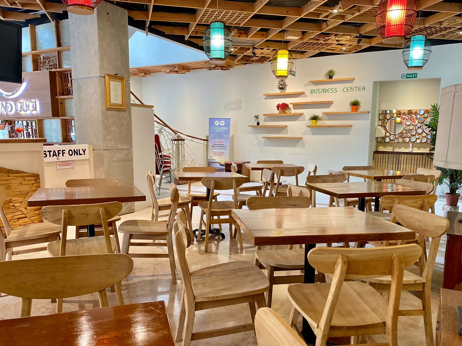 Food & Drinks 5, GRAND GUCI BY PALMA HOTELS (tutup sementara), Bandung