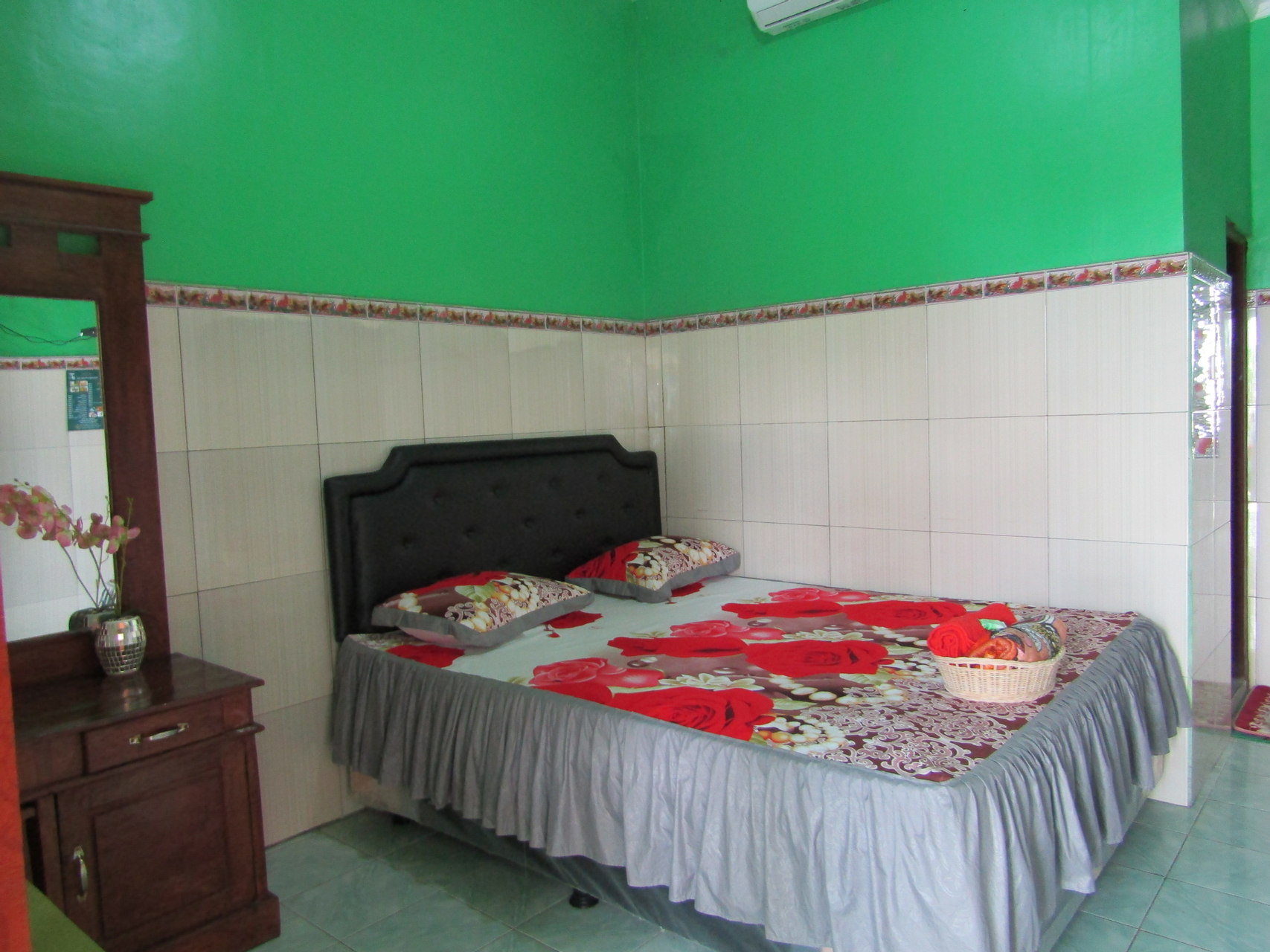 Room 16