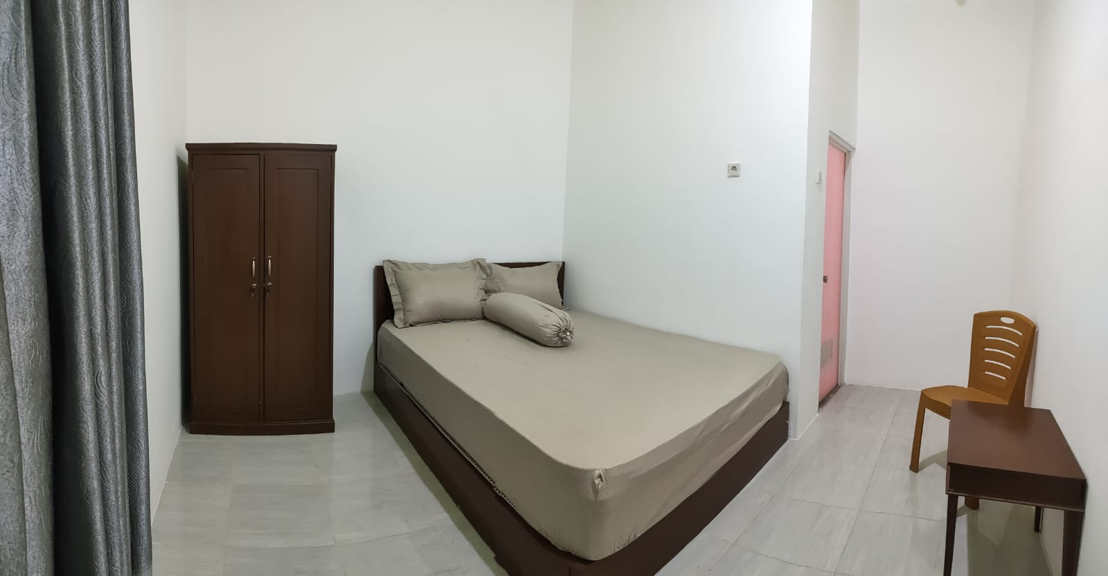 Bedroom 3, Jagat Inn, Ngawi