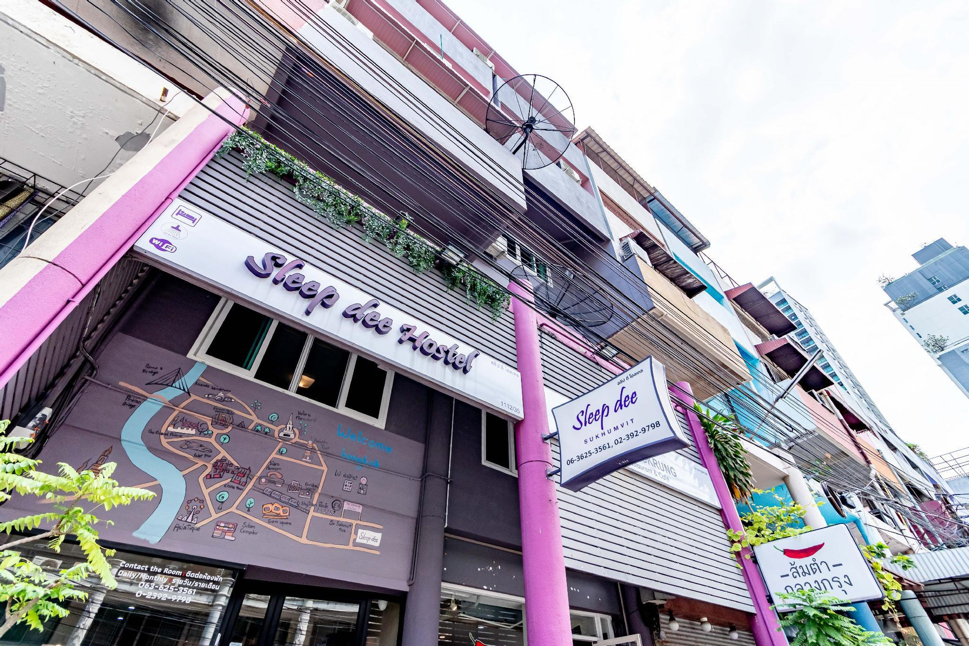 Exterior & Views 1, Sleep Dee Hostel, Khlong Toey