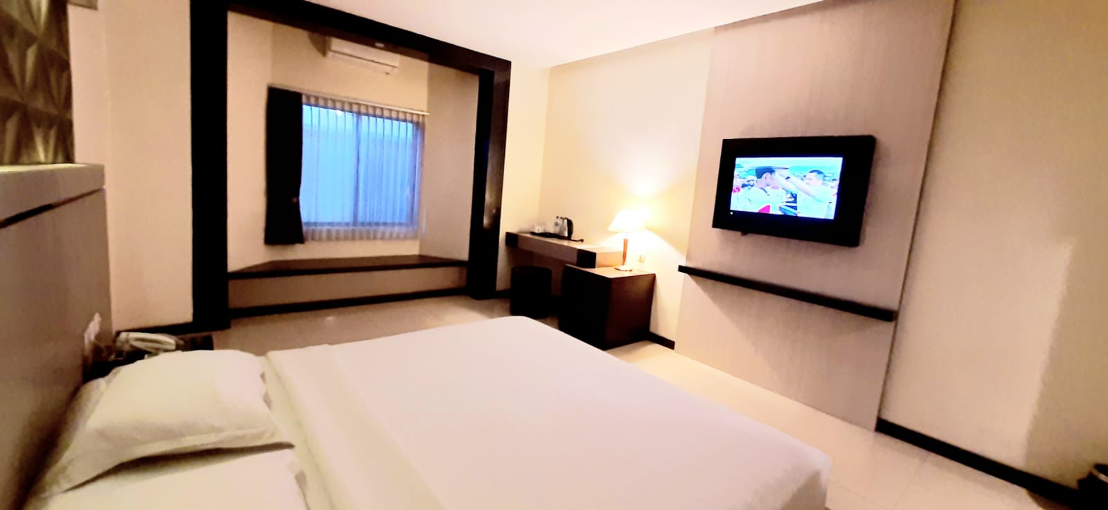 Bed 8