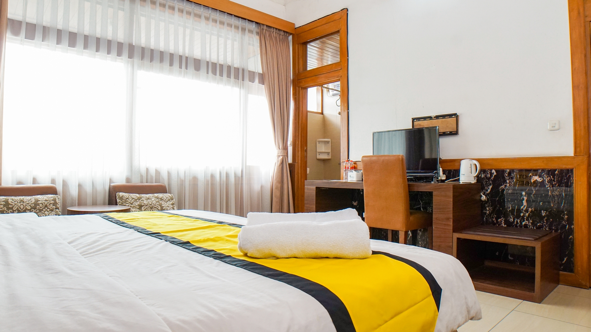 Bed 8