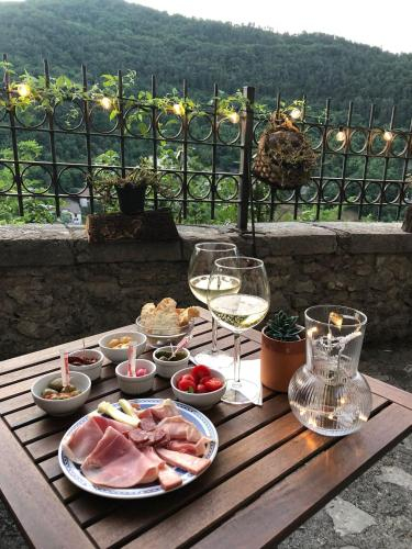 Food and beverages, Qvintilianvs, Rieti
